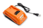 Зарядное устройство VILLARTEC AC402