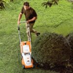 RMA 235 SET Аккумуляторная газонокосилка STIHL
