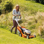 RMA 443 C Аккумуляторная газонокосилка STIHL