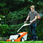 RME 443.0 С Электрическая газонокосилка STIHL