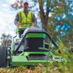 Газонокосилка самоходная Greenworks 82LM30SK8 82V 2519207UH (76 см) бесщеточная аккумуляторная с 8 Ач аккумулятором и зарядным устройством