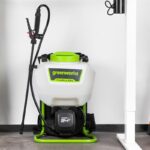 Садовый опрыскиватель Greenworks  G24BPSIIK5 24V 5300307UG (15 л) аккумуляторный с 5 Ач аккумулятором и зарядным устройством